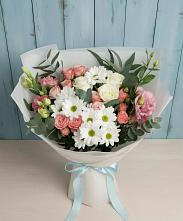 Букет цветов из:  Розы, Лизиантусы и Хризантемы в Винзили