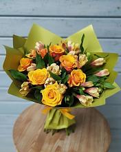 Букет цветов из:  Альстромерии и Розы в Винзили