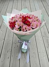 Букет цветов из:  Альстромерии в Винзили