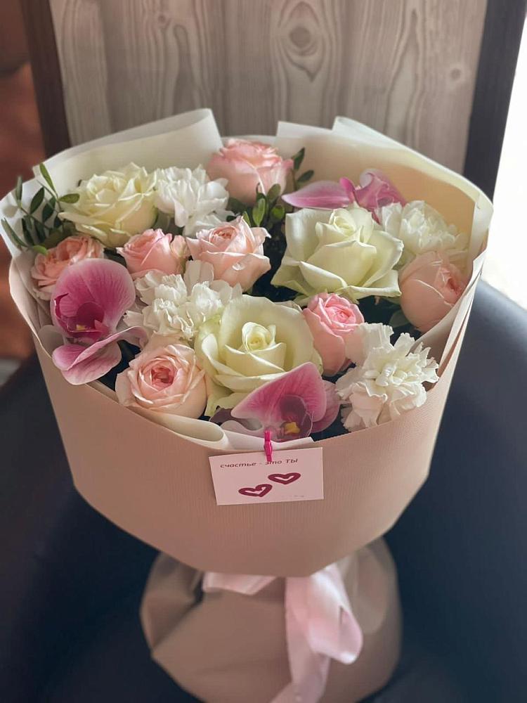 Букет цветов из: Орхидеи, Розы и Гвоздики в Винзили