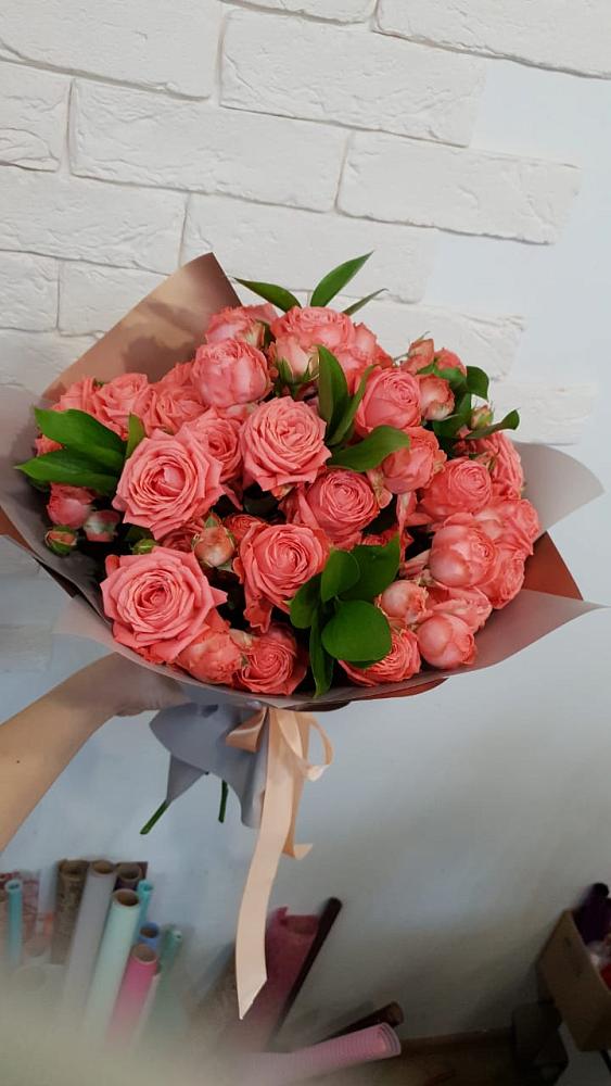 Букет цветов из: Розы в Винзили