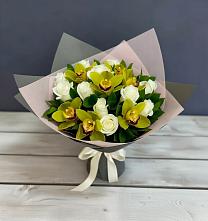 Букет цветов из:  Орхидеи и Розы в Винзили