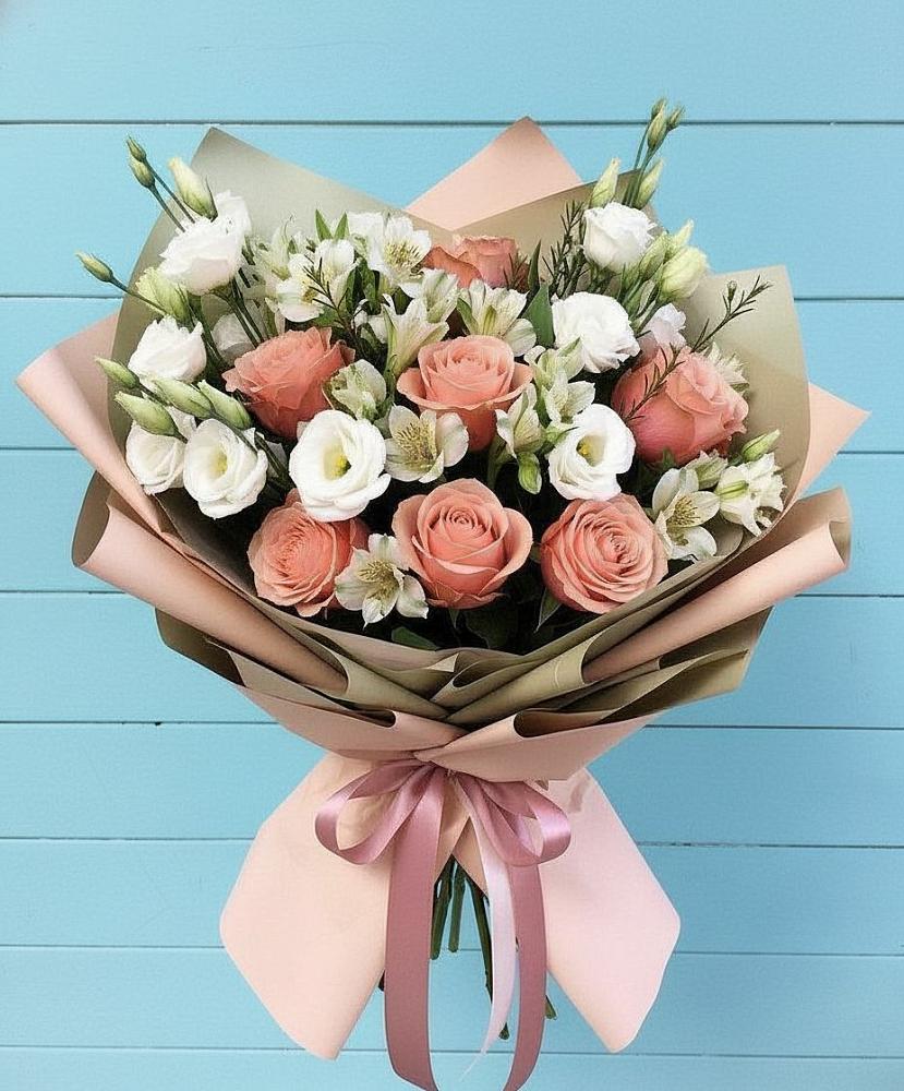 Букет цветов из: Розы, Альстромерии и Лизиантусы в Винзили