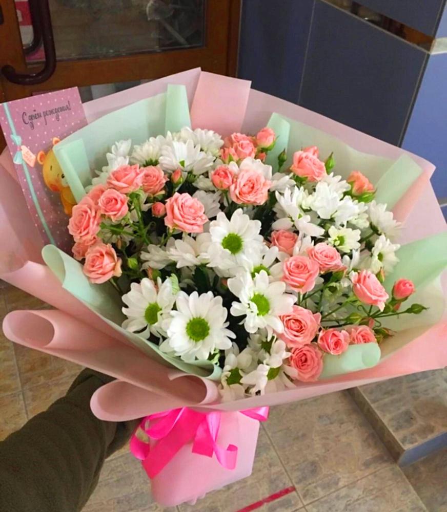 Букет цветов из: Розы и Хризантемы в Винзили