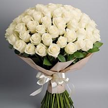 Букет 101 беля роза Белоснежка в Винзили