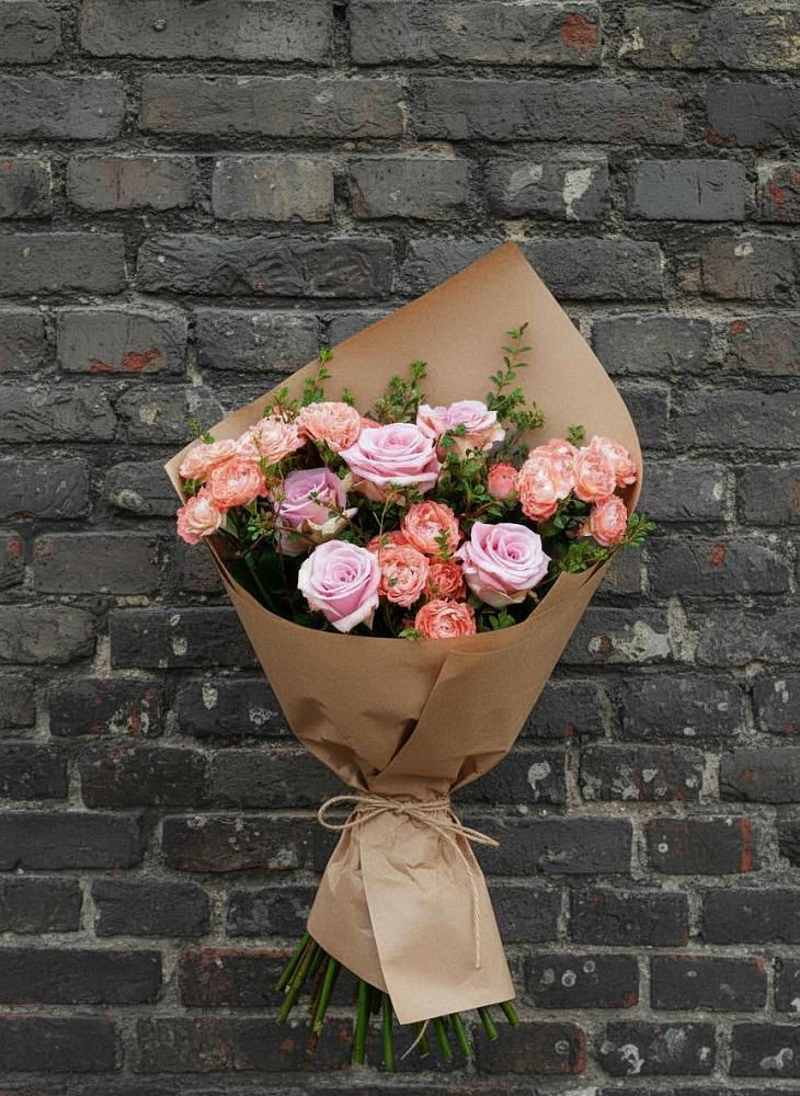 Букет цветов из: Розы в Винзили